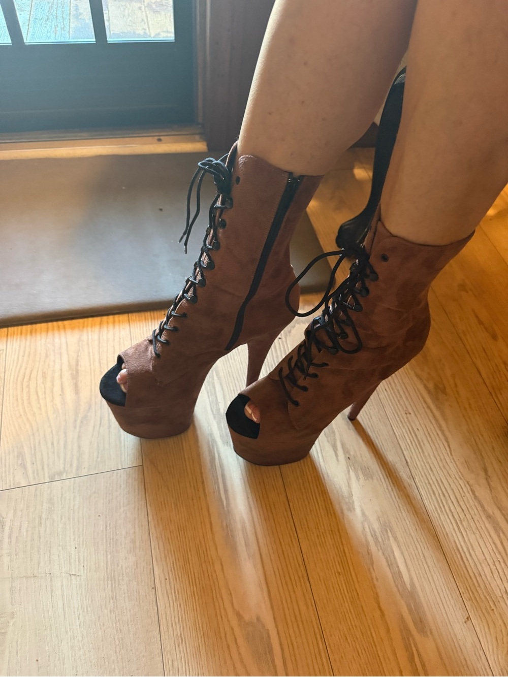 Pleaser Brown Lace-Up Peep-Toe Platform Booties